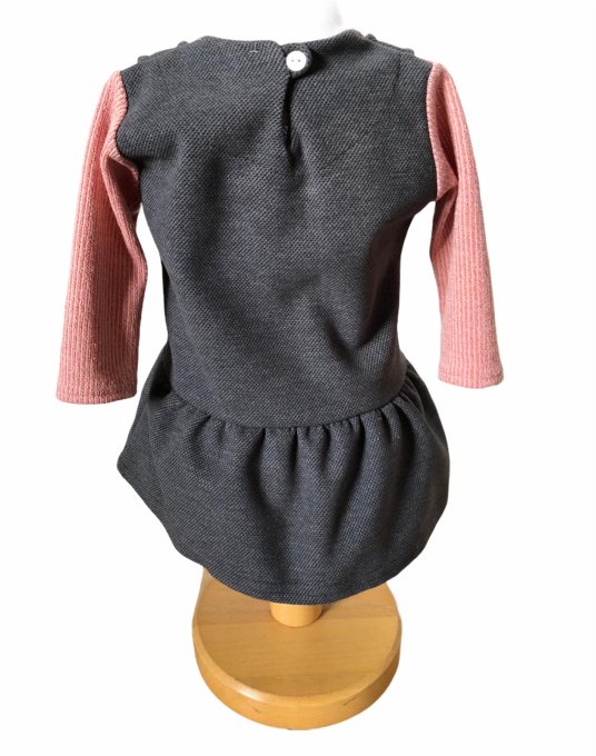 Robe bébé gris et rose avec petit nœud rose