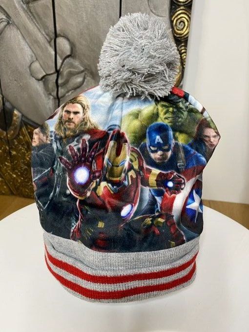 Bonnet et gants Avengers 