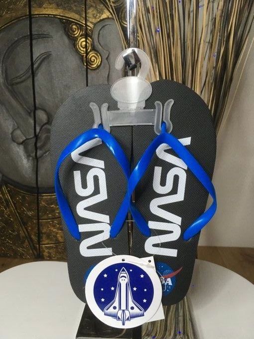 Tongs Nasa 