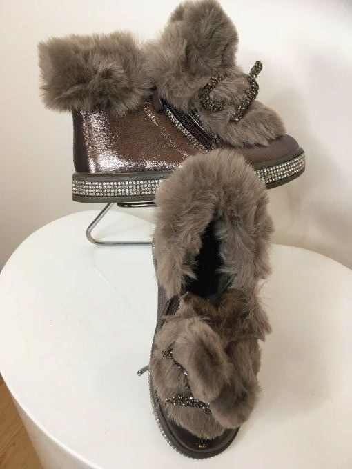 Bottines enfant hiver couleur bronze avec fourrure et strass