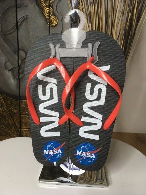 Tongs Nasa 