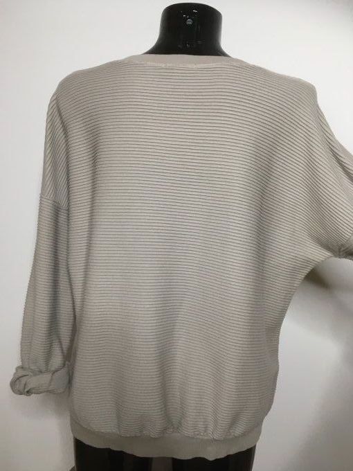 Pull avec étoile doré couleur taupe